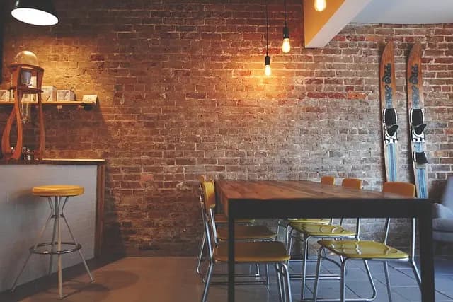 How to Create a Minimalist Lighting Plan for Your Home