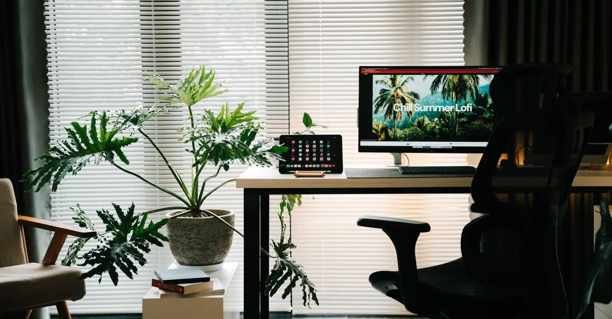 Optimal Lighting Techniques for Home Workspaces