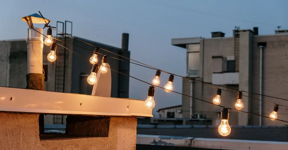 Comment bien choisir l'éclairage de votre balcon