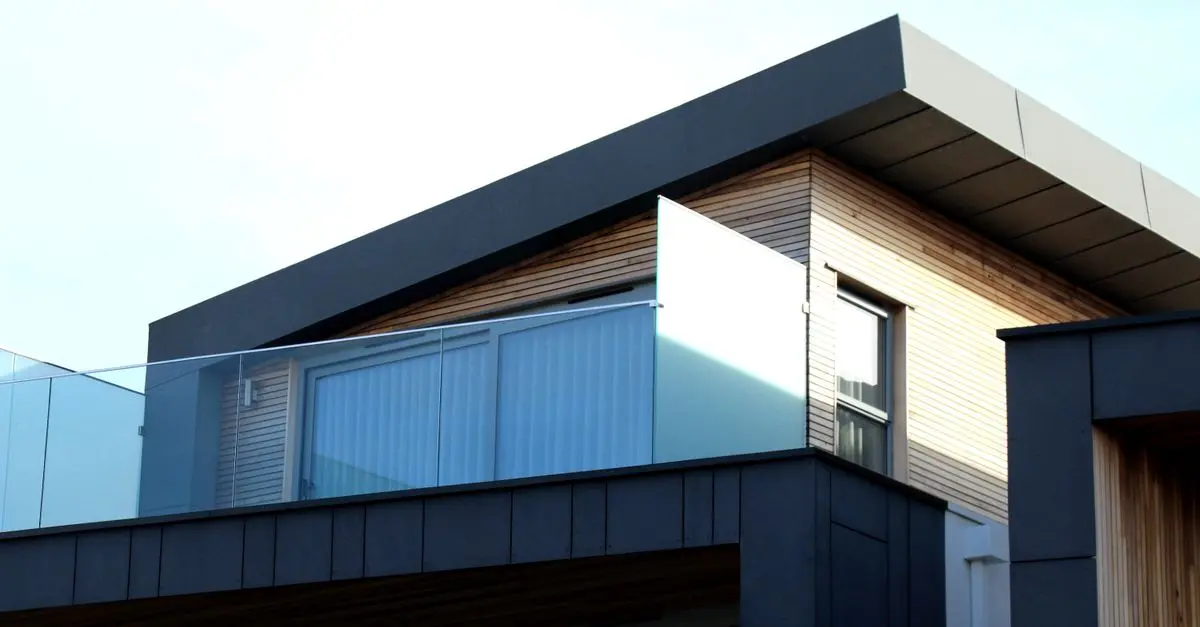 Utilising LED Strip Lights for Innovative Designs