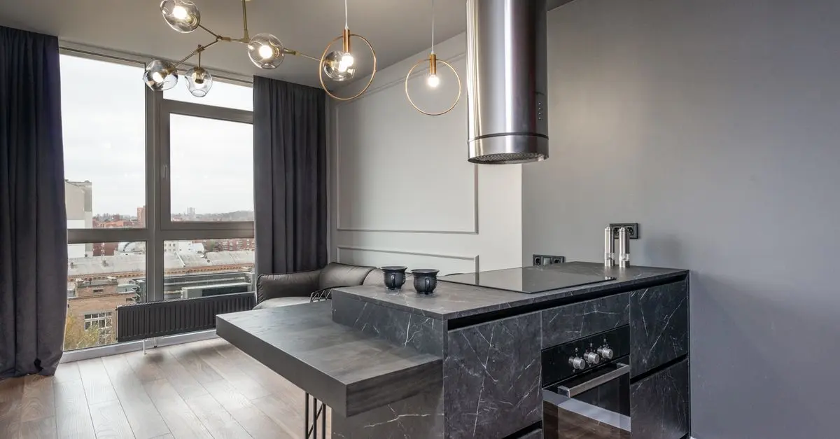 Choisir l'éclairage idéal pour votre cuisine : conseils pratiques