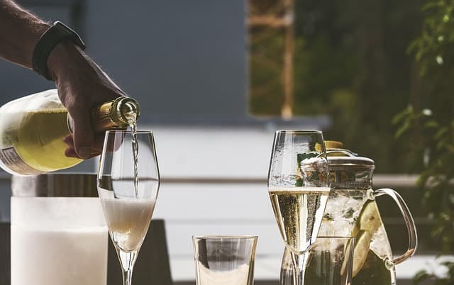 Comment choisir l'éclairage parfait pour votre véranda