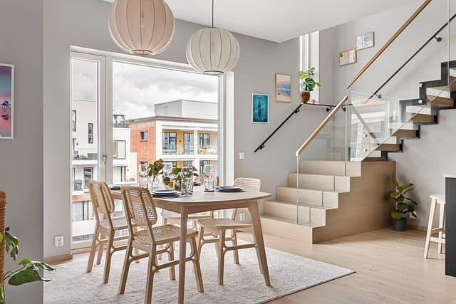 Comment intégrer l'éclairage à l'intérieur avec le style scandinave